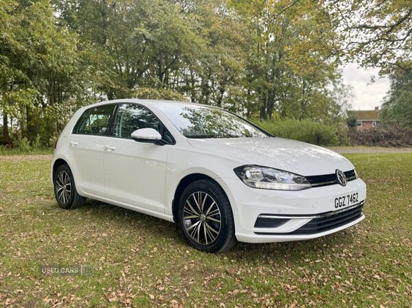 Used Volkswagen Golf 2017 for sale - 76308200: Photo 5