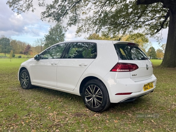 Used Volkswagen Golf 2017 for sale - 76308200: Photo 7