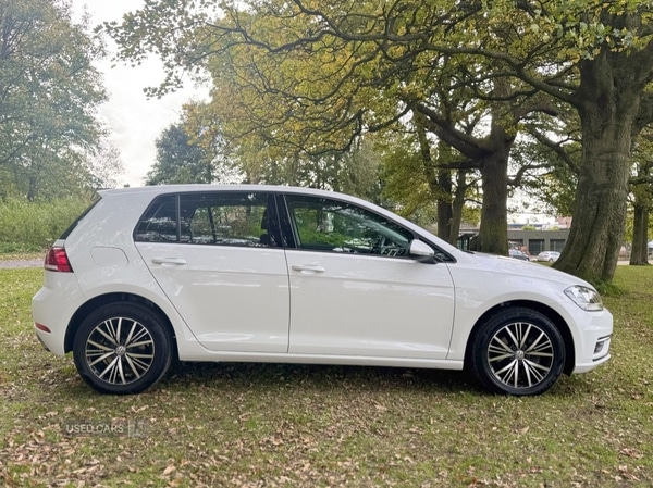 Used Volkswagen Golf 2017 for sale - 76308200: Photo 8