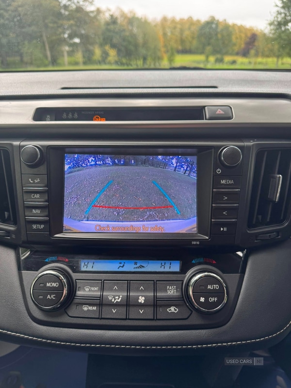 Used Toyota RAV4 2016 for sale - 76043442: Photo 12