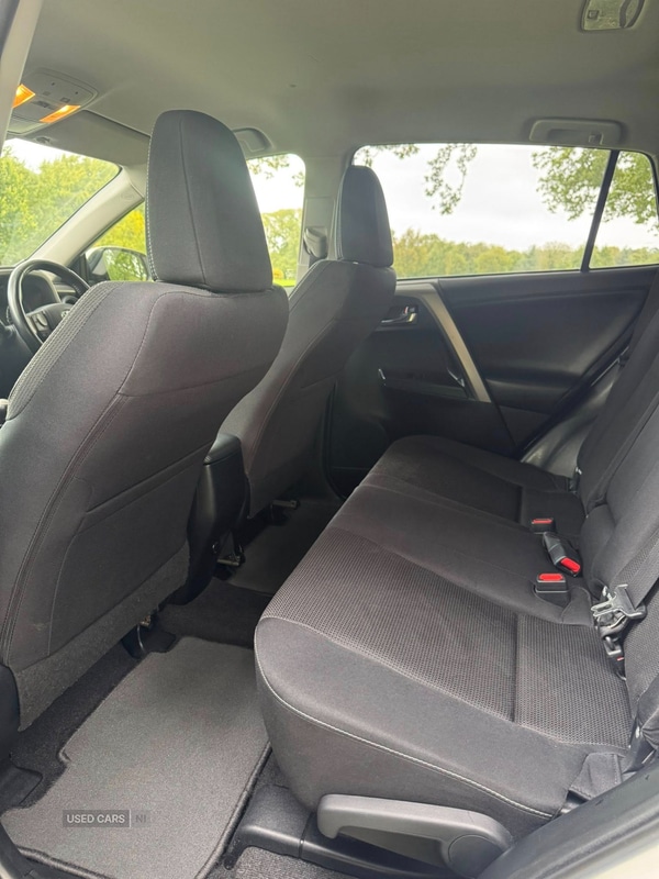 Used Toyota RAV4 2016 for sale - 76043442: Photo 15