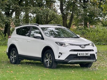 Used Toyota RAV4 2016 for sale - 76043442: Photo