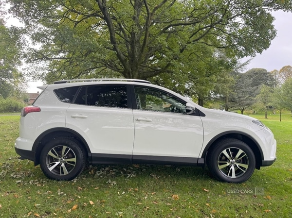 Used Toyota RAV4 2016 for sale - 76043442: Photo 7