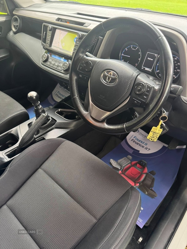 Used Toyota RAV4 2016 for sale - 76043442: Photo 9