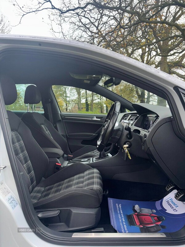 Used Volkswagen Golf 2018 for sale - 76562782: Photo 14