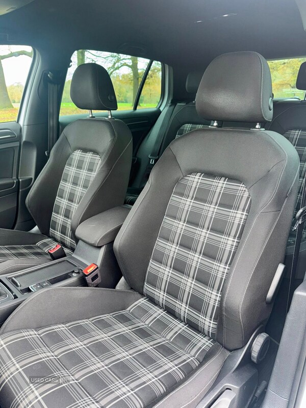 Used Volkswagen Golf 2018 for sale - 76562782: Photo 21