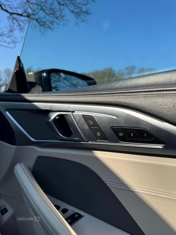 Used BMW 8 Series 2018 for sale - 73800527: Photo 13