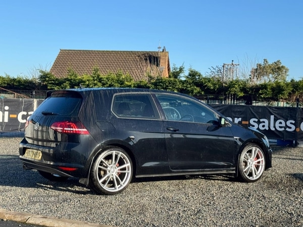 Used Volkswagen Golf 2016 for sale - 77217905: Photo 2