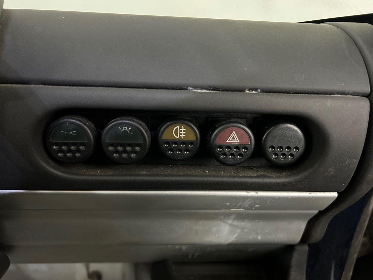 Used Lotus Elise 2001 for sale - 76408413: Photo 31