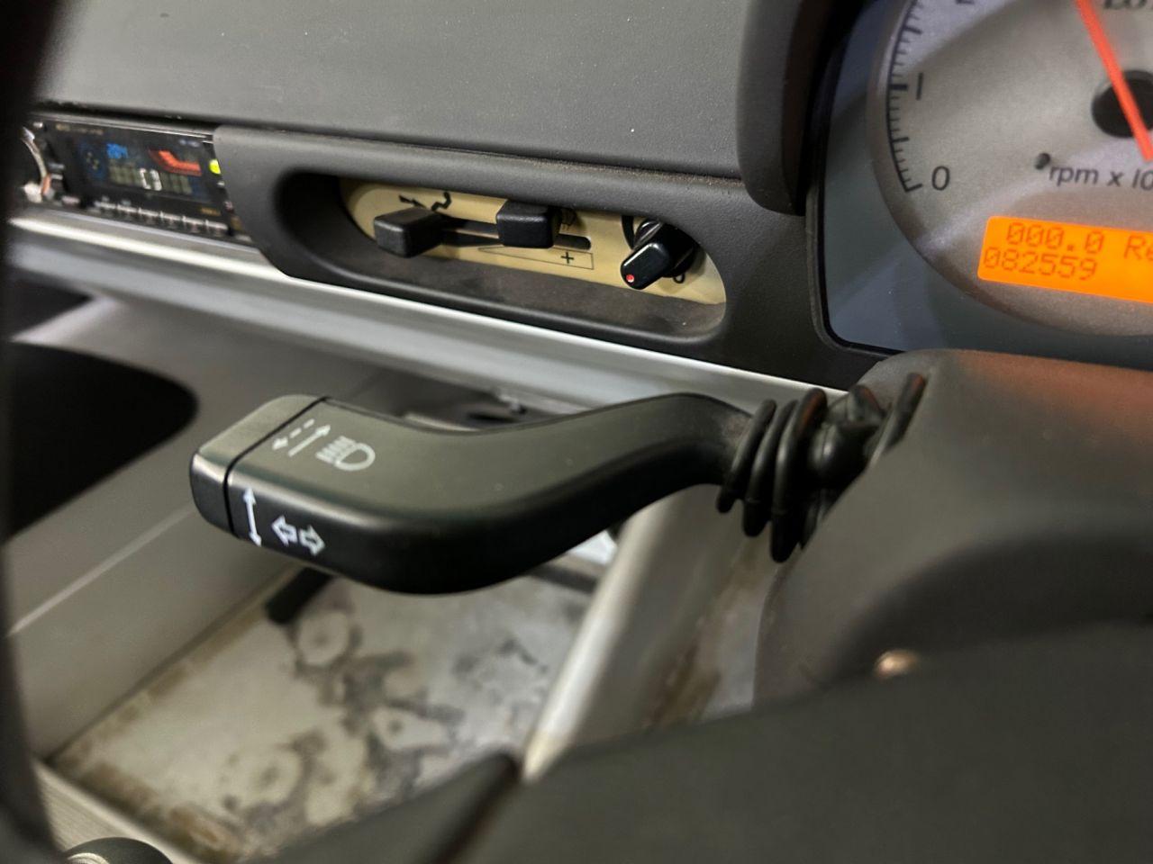 Used Lotus Elise 2001 for sale - 76408413: Photo 33