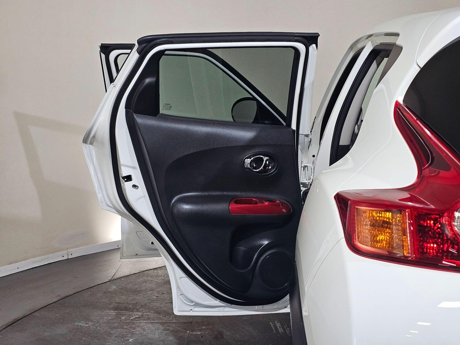 Used Nissan Juke for sale - 77305954: Photo 30