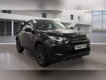 Used Land Rover Discovery Sport 2018 for sale - 76512171: Photo