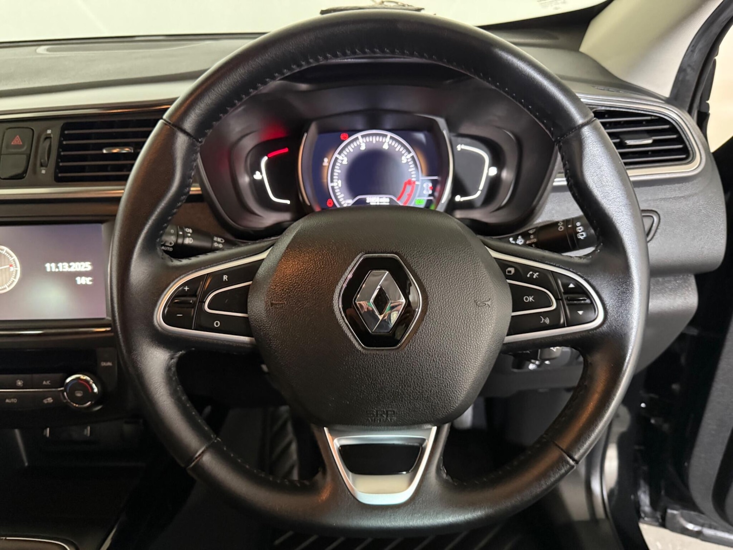 Used Renault Kadjar 2018 for sale - 76409620: Photo 27