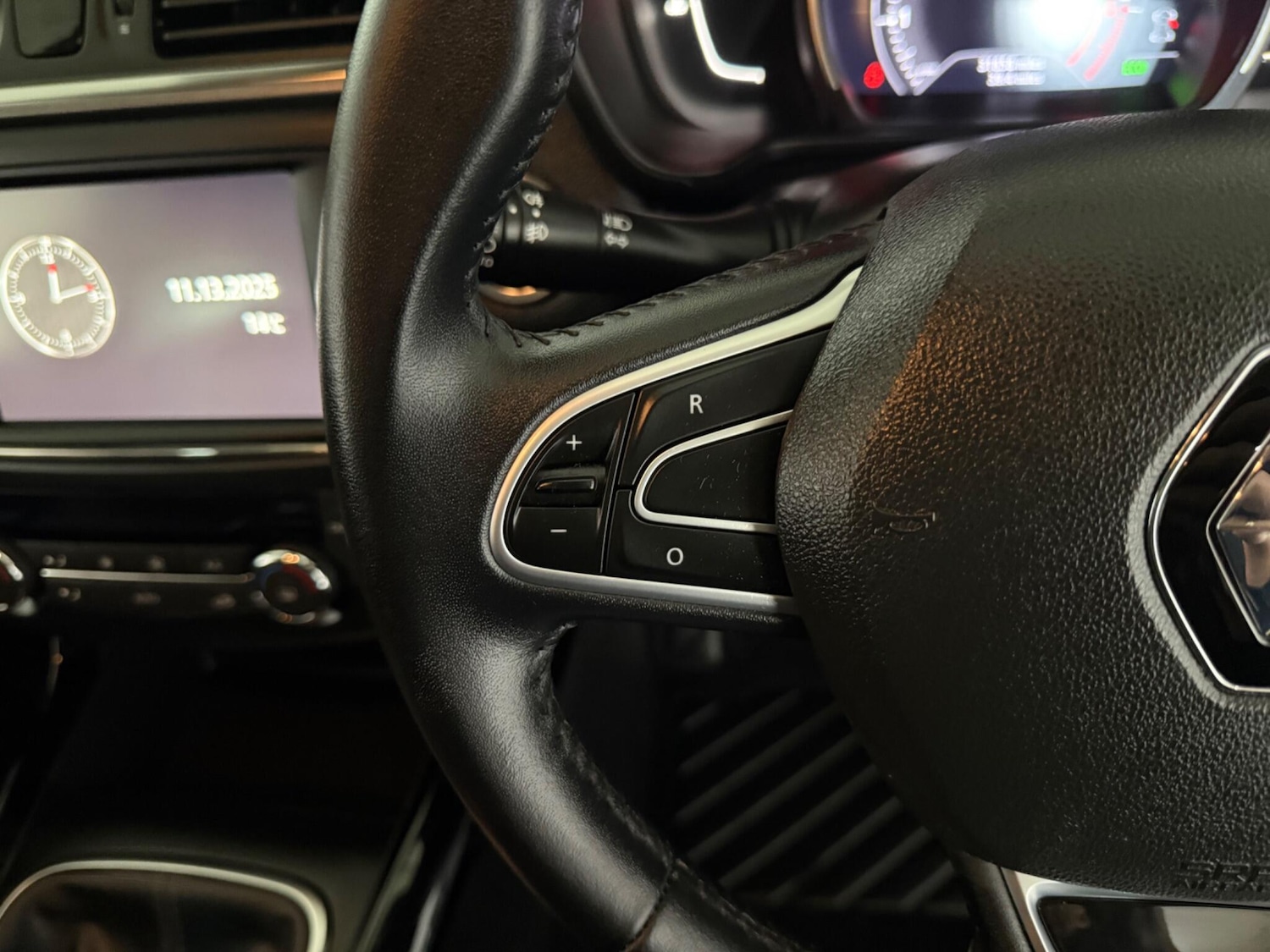 Used Renault Kadjar 2018 for sale - 76409620: Photo 30