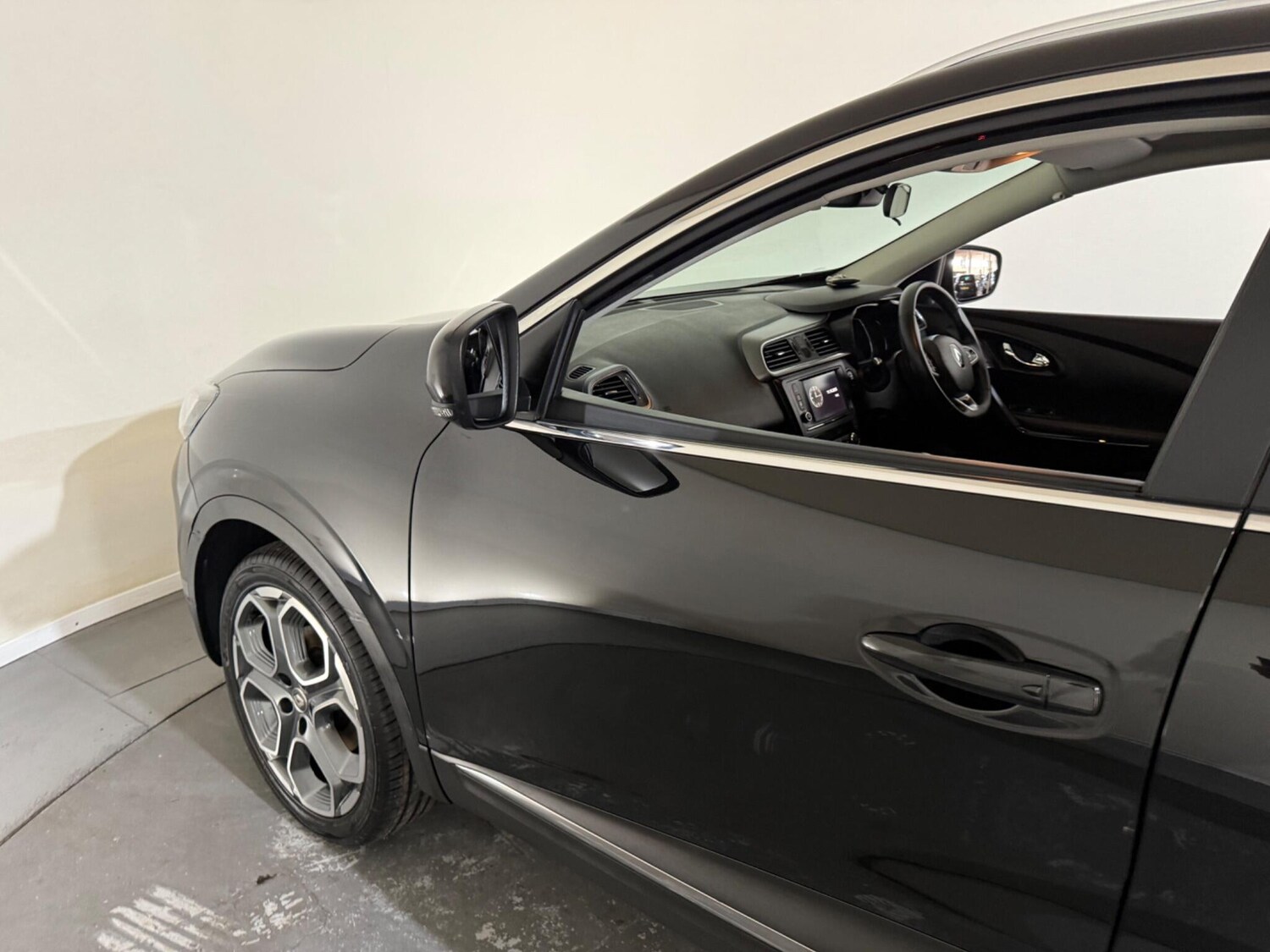 Used Renault Kadjar 2018 for sale - 76409620: Photo 57