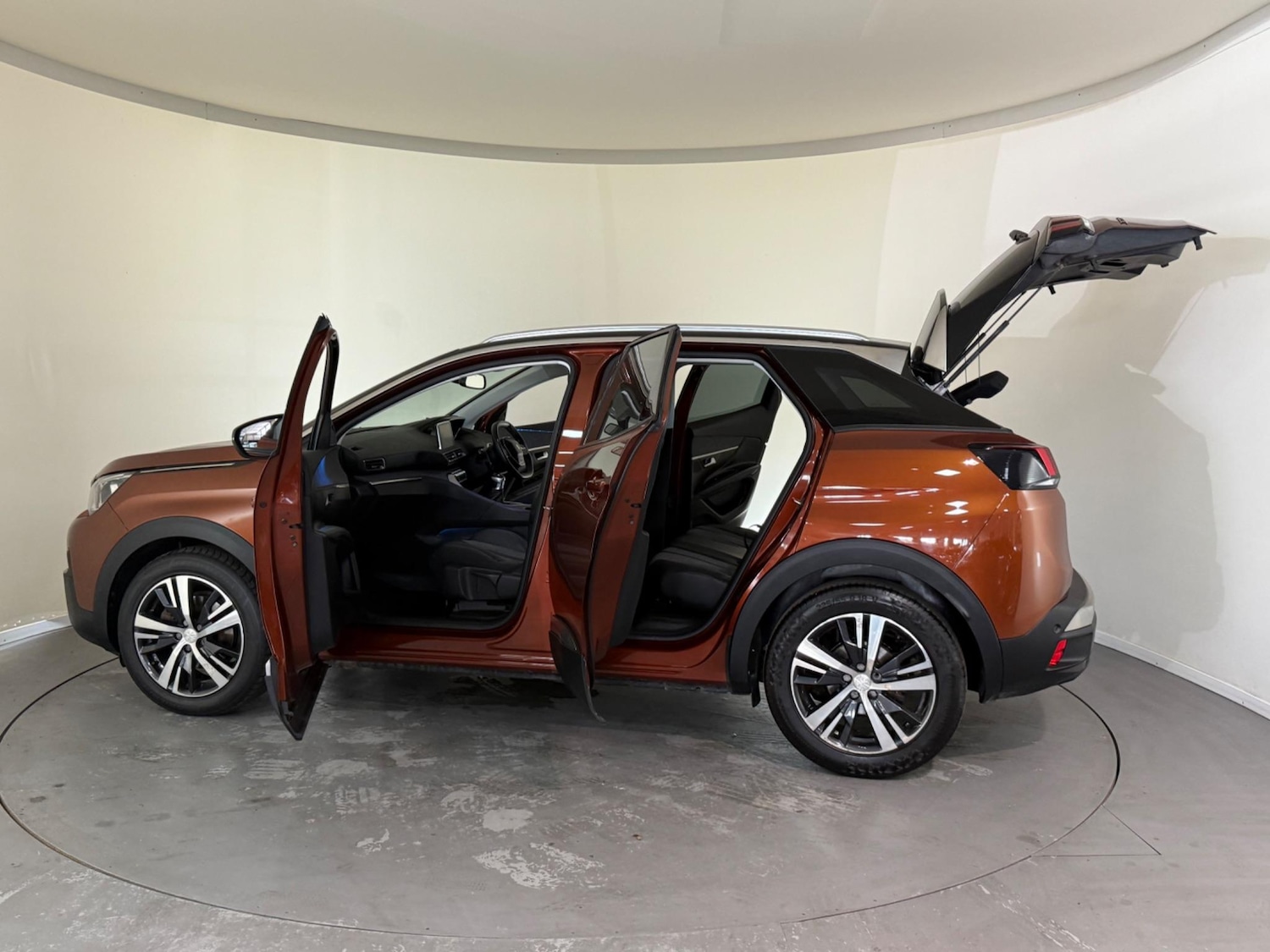 Used Peugeot 3008 2017 for sale - 76408530: Photo 11