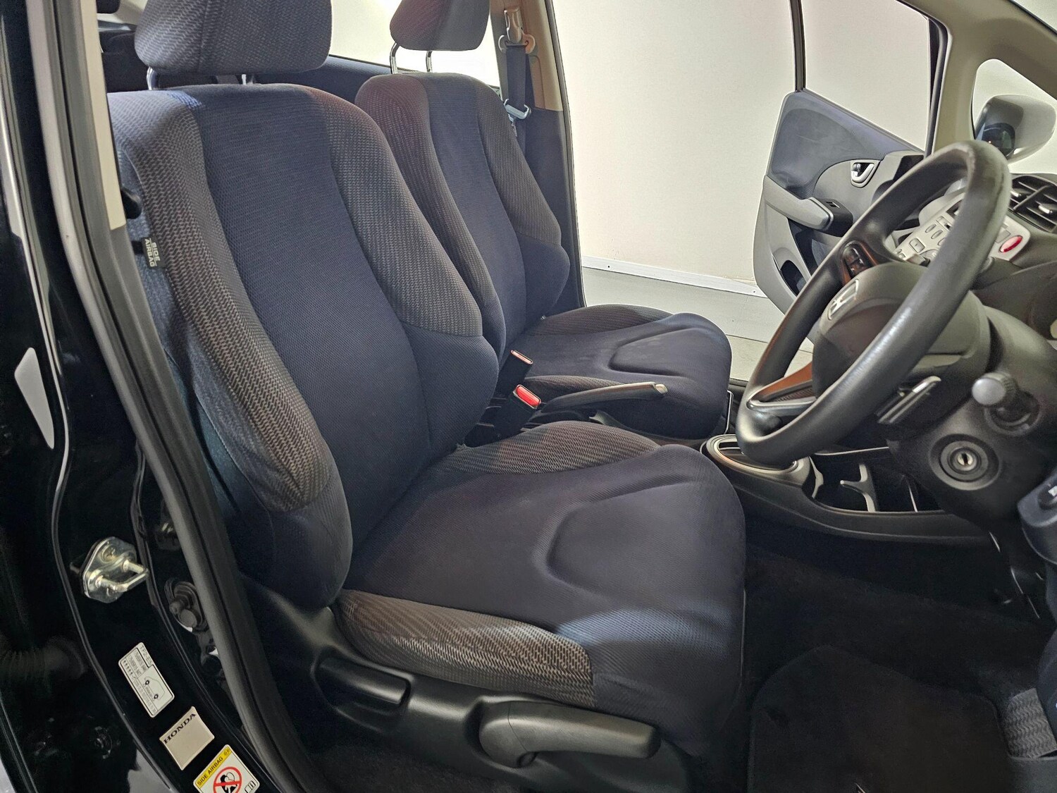 Used Honda Jazz 2011 for sale - 76409178: Photo 21