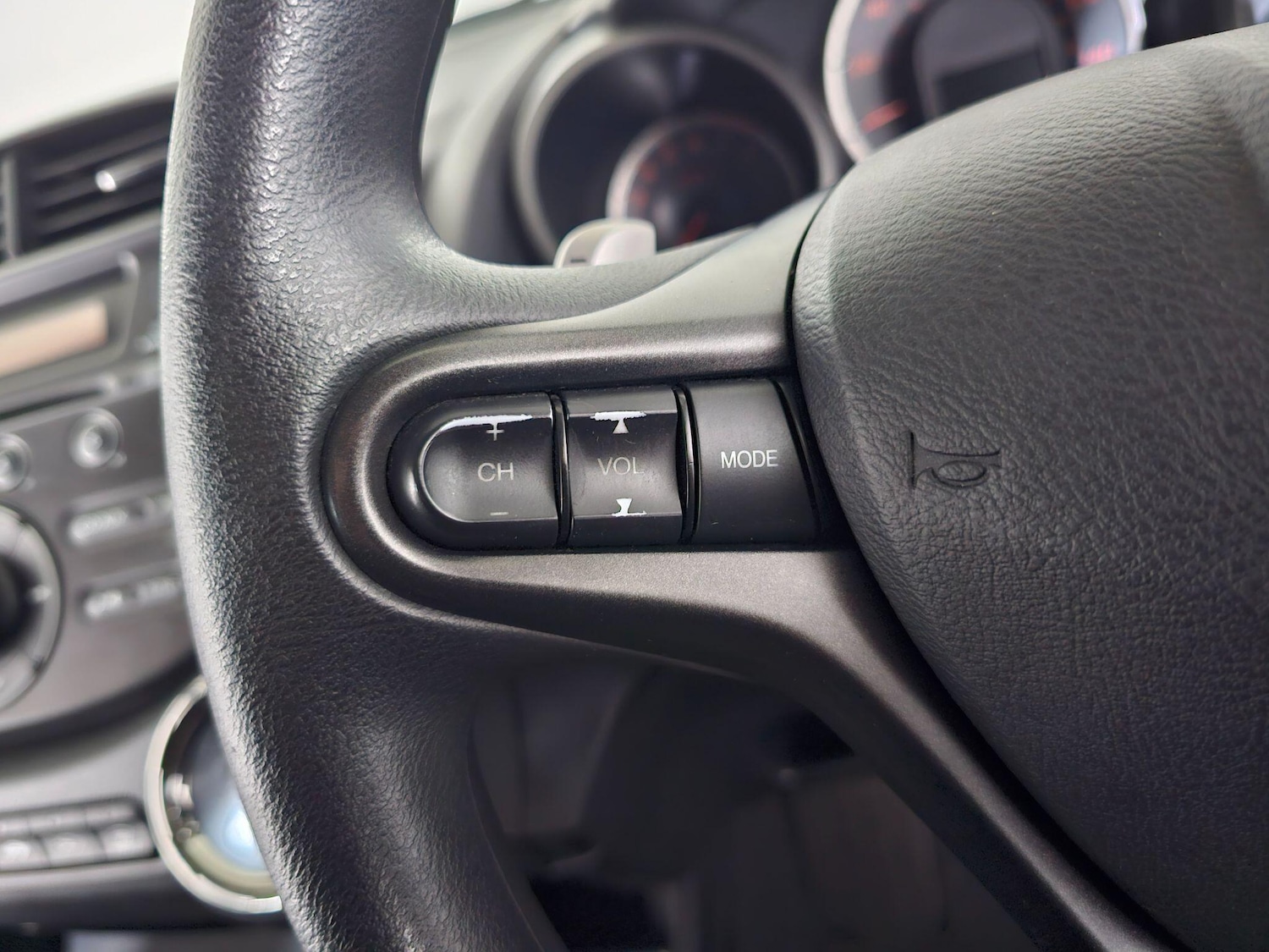 Used Honda Jazz 2011 for sale - 76409178: Photo 34