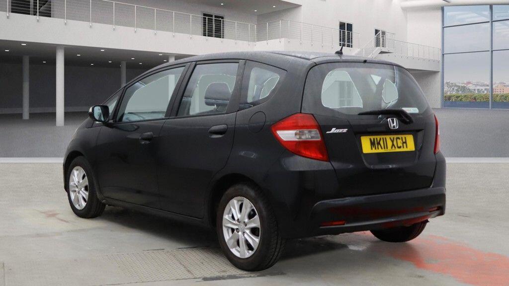 Used Honda Jazz 2011 for sale - 76409178: Photo 6