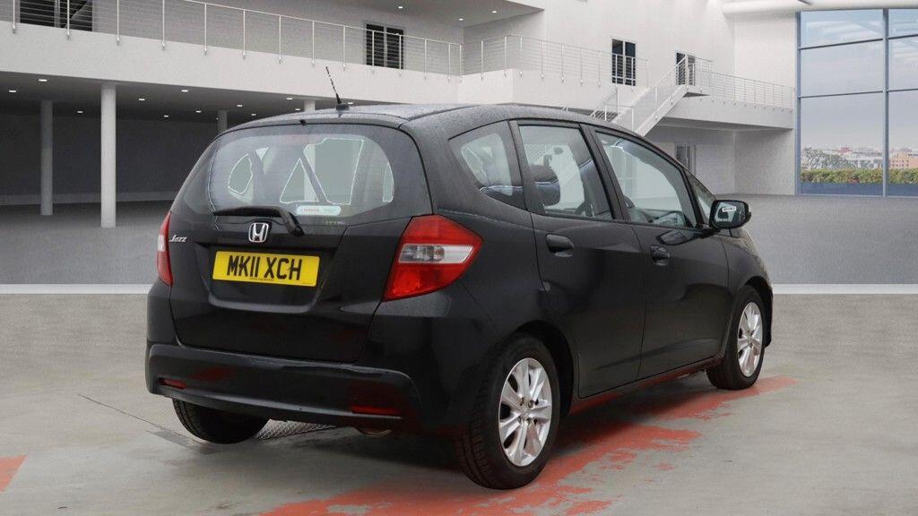 Used Honda Jazz 2011 for sale - 76409178: Photo 7