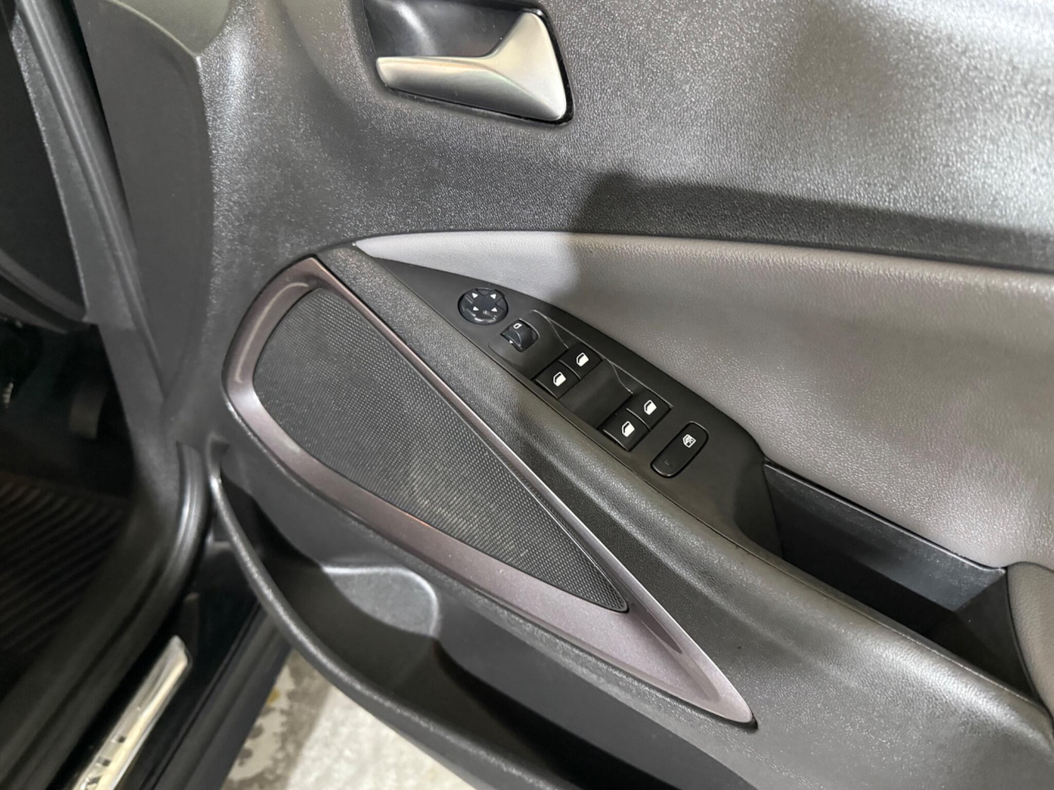 Used Vauxhall Crossland X 2018 for sale - 76370699: Photo 21