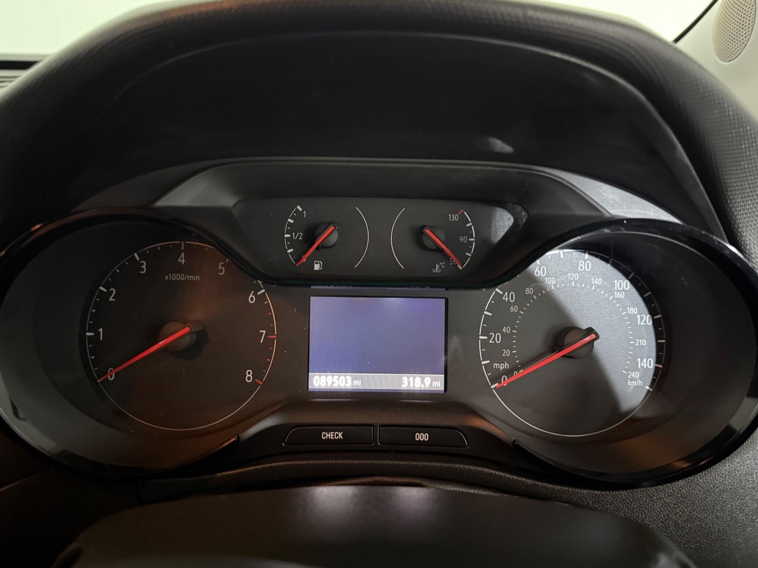 Used Vauxhall Crossland X 2018 for sale - 76370699: Photo 31