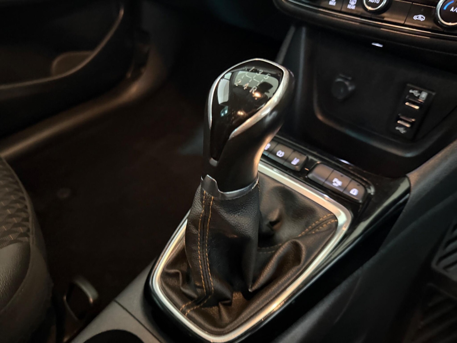 Used Vauxhall Crossland X 2018 for sale - 76370699: Photo 43