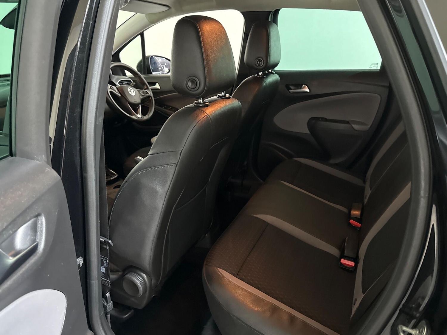 Used Vauxhall Crossland X 2018 for sale - 76370699: Photo 64