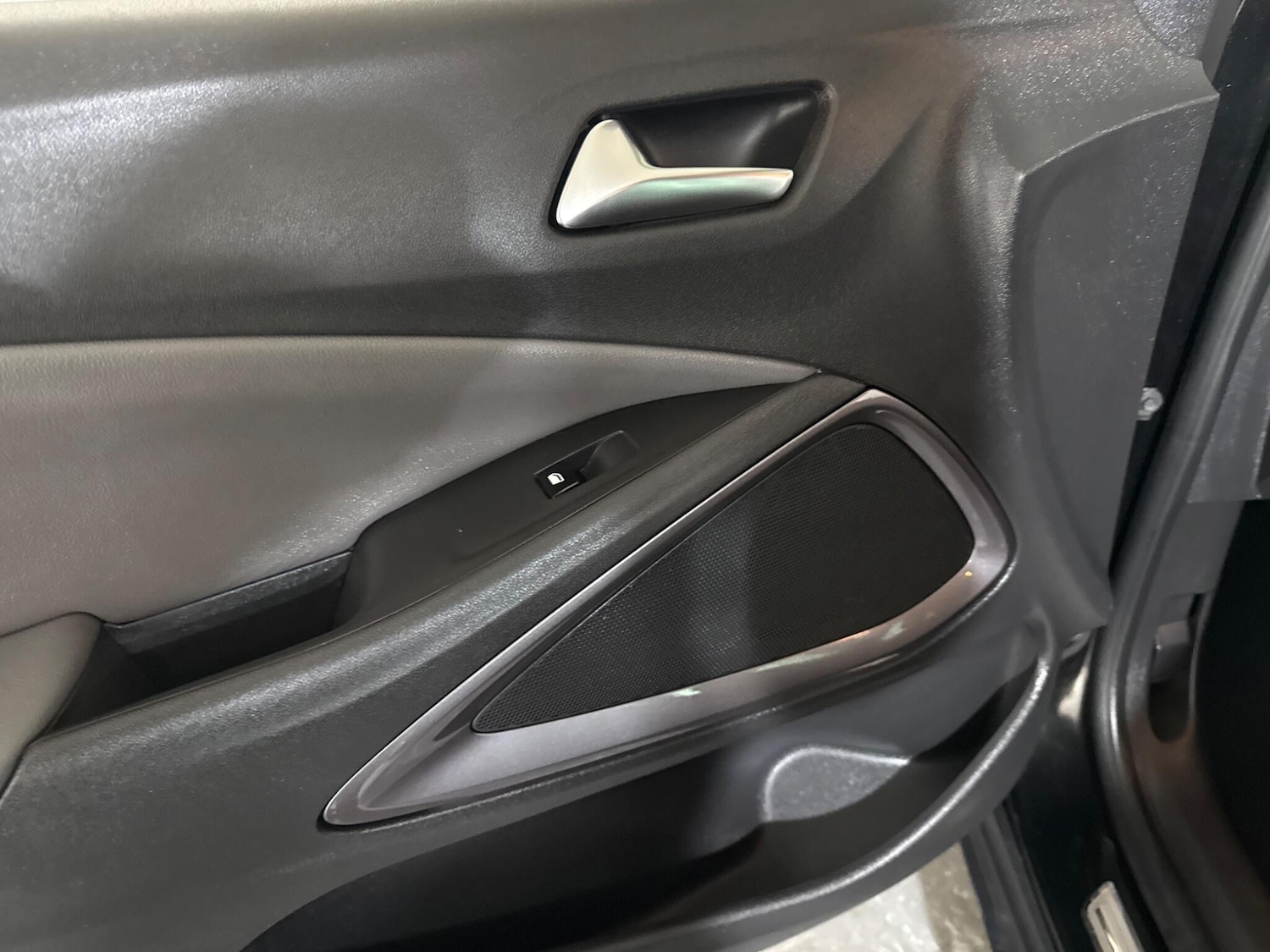 Used Vauxhall Crossland X 2018 for sale - 76370699: Photo 66