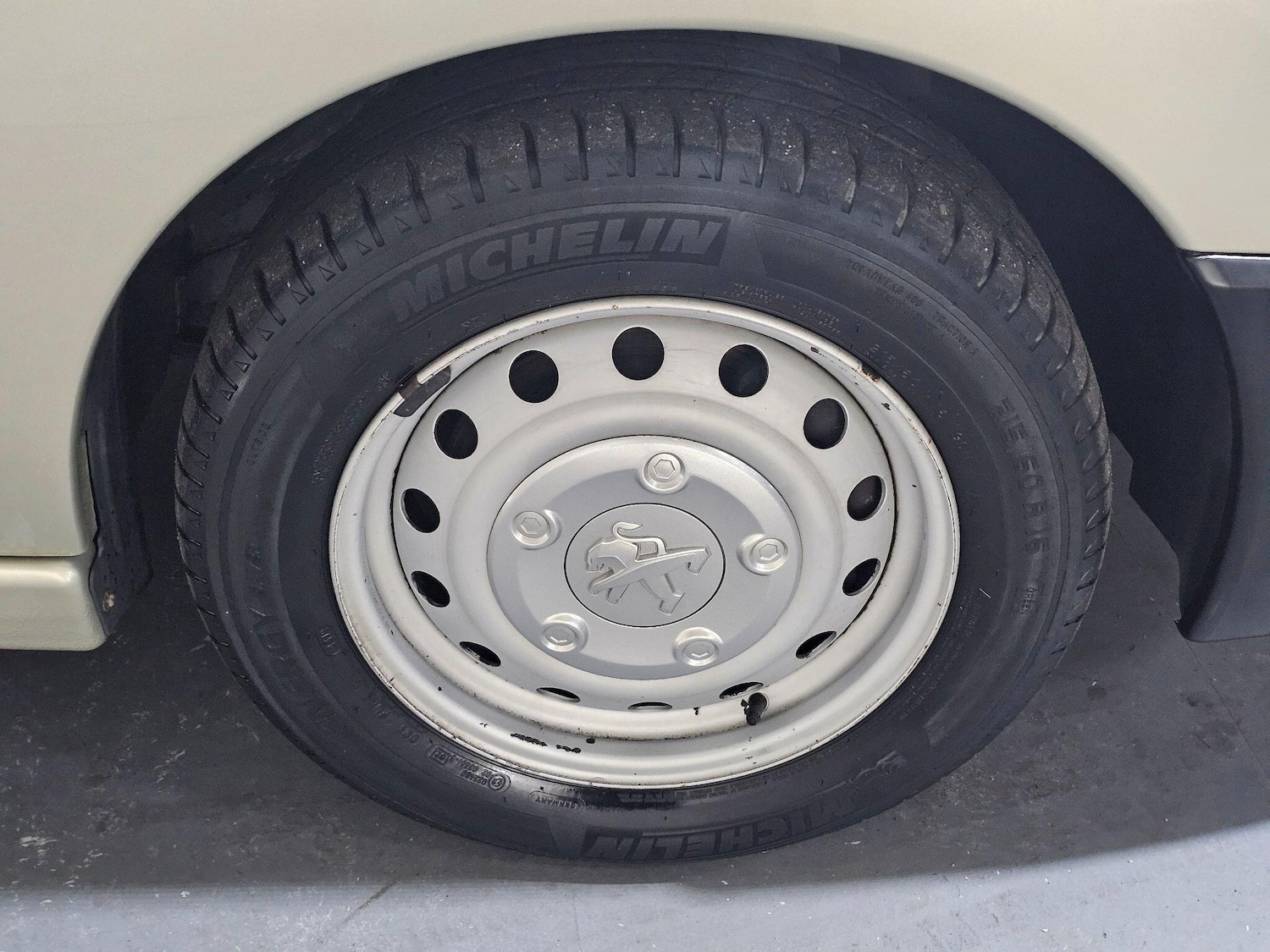 Used Peugeot Expert Tepee 2012 for sale - 76689482: Photo 16