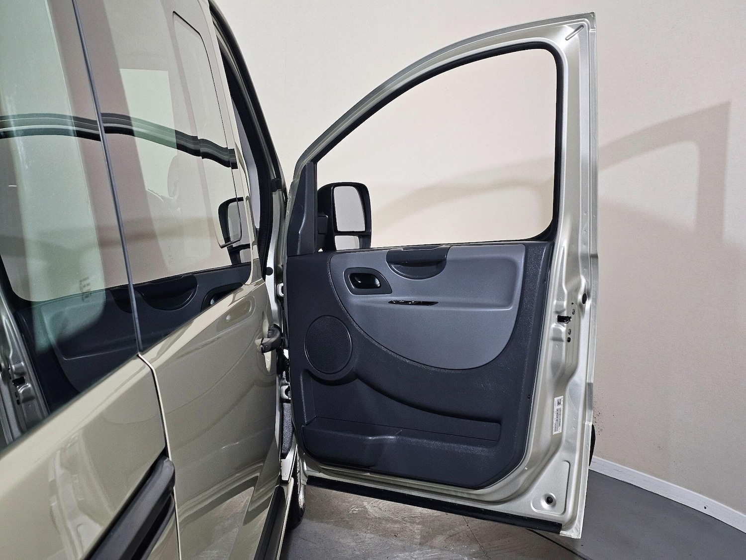 Used Peugeot Expert Tepee 2012 for sale - 76689482: Photo 20