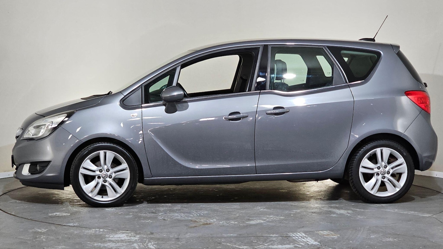 Used Vauxhall Meriva 2017 for sale - 77067277: Photo 11