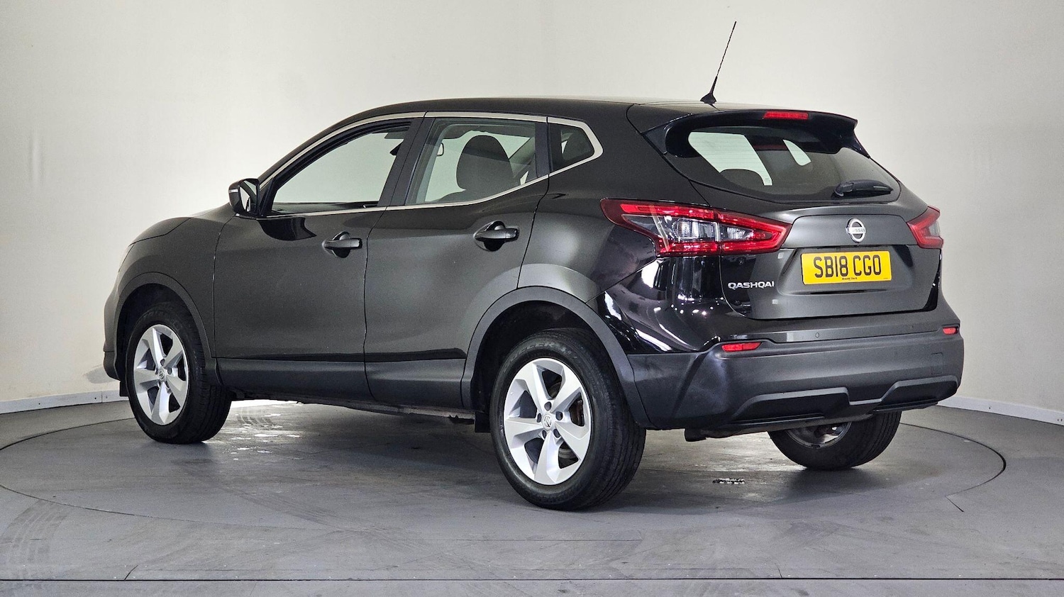 Used Nissan Qashqai 2018 for sale - 76408909: Photo 10