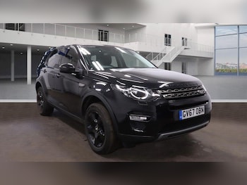 Used Land Rover Discovery Sport 2018 for sale - 76485120: Photo