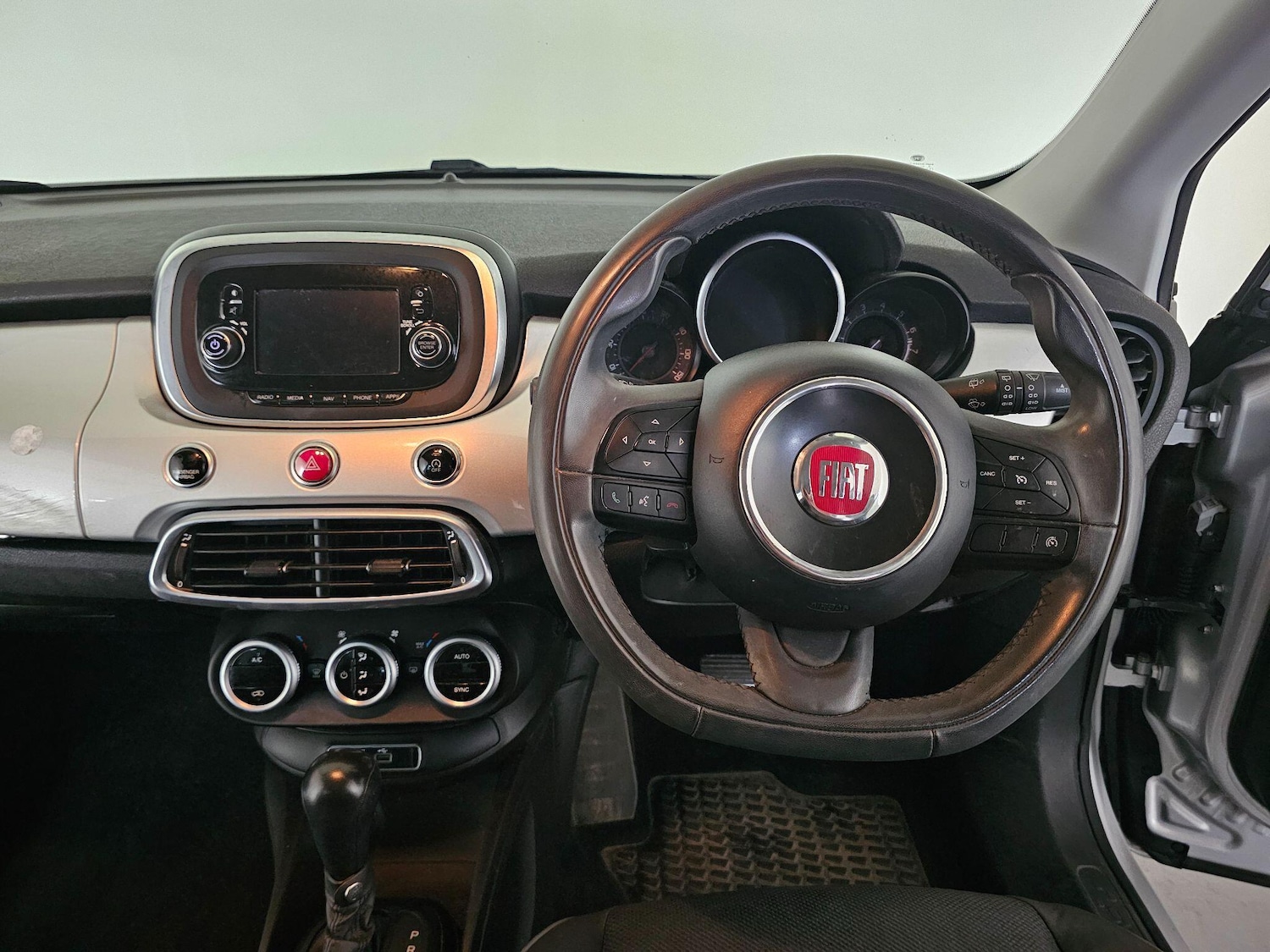 Used Fiat 500X 2016 for sale - 76408916: Photo 33