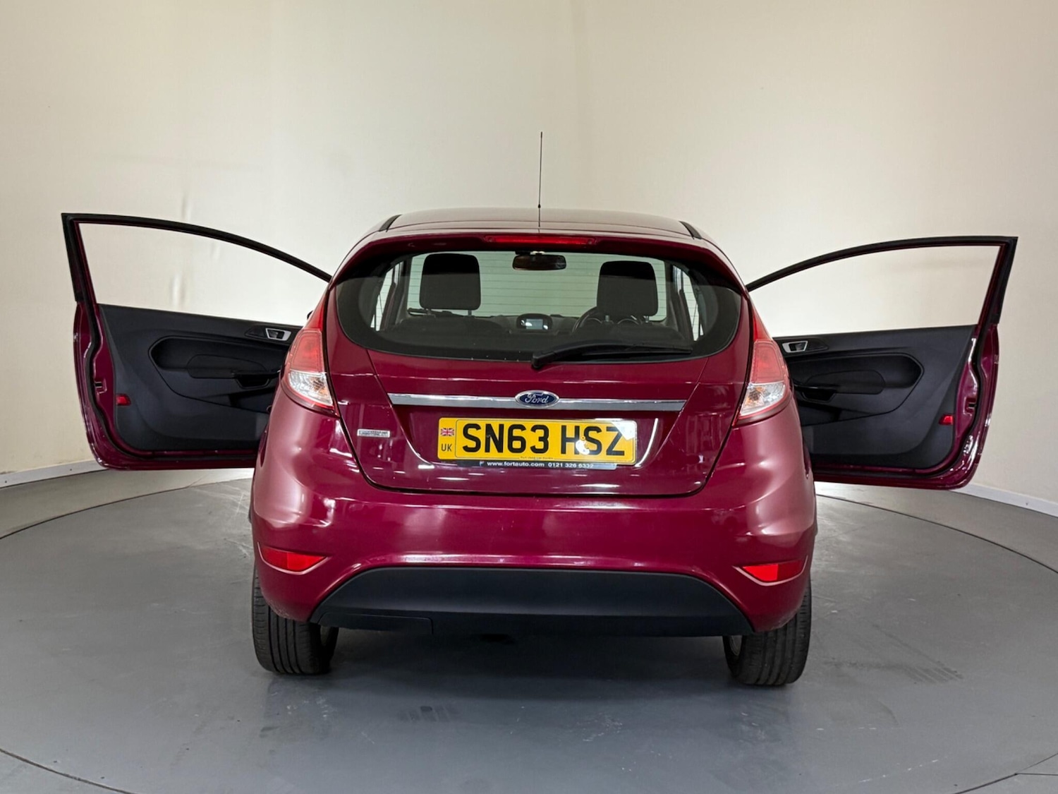 Used Ford Fiesta 2013 for sale - 76409058: Photo 12