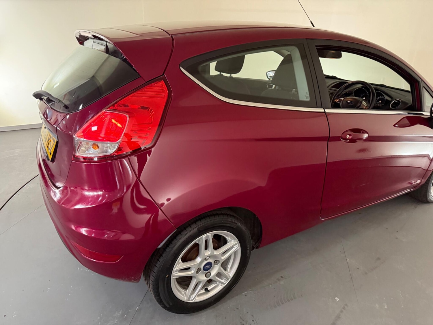 Used Ford Fiesta 2013 for sale - 76409058: Photo 14