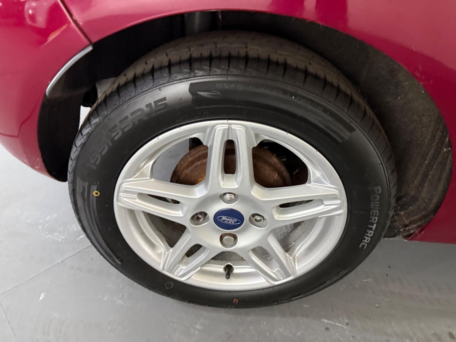 Used Ford Fiesta 2013 for sale - 76409058: Photo 16