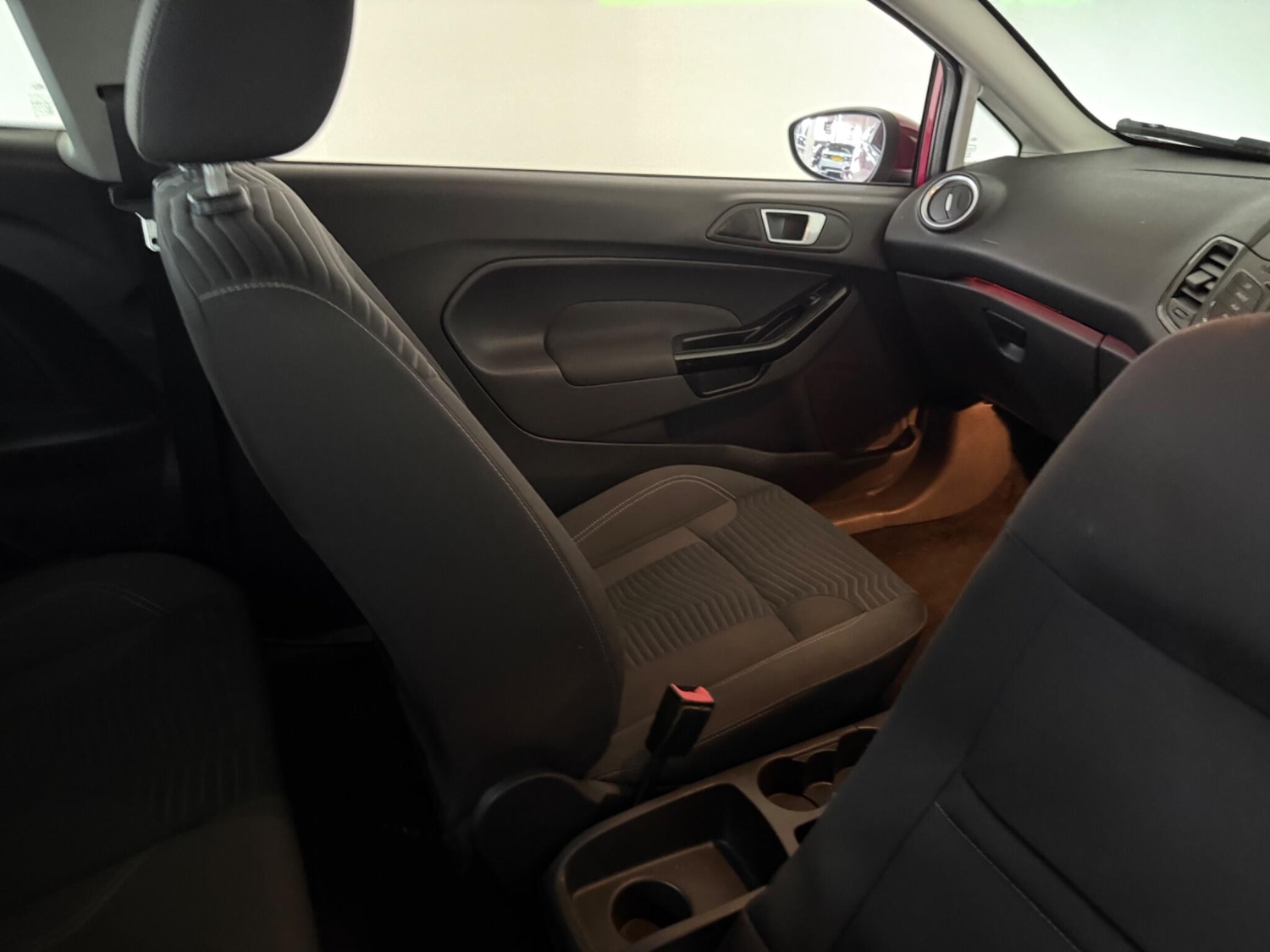 Used Ford Fiesta 2013 for sale - 76409058: Photo 45