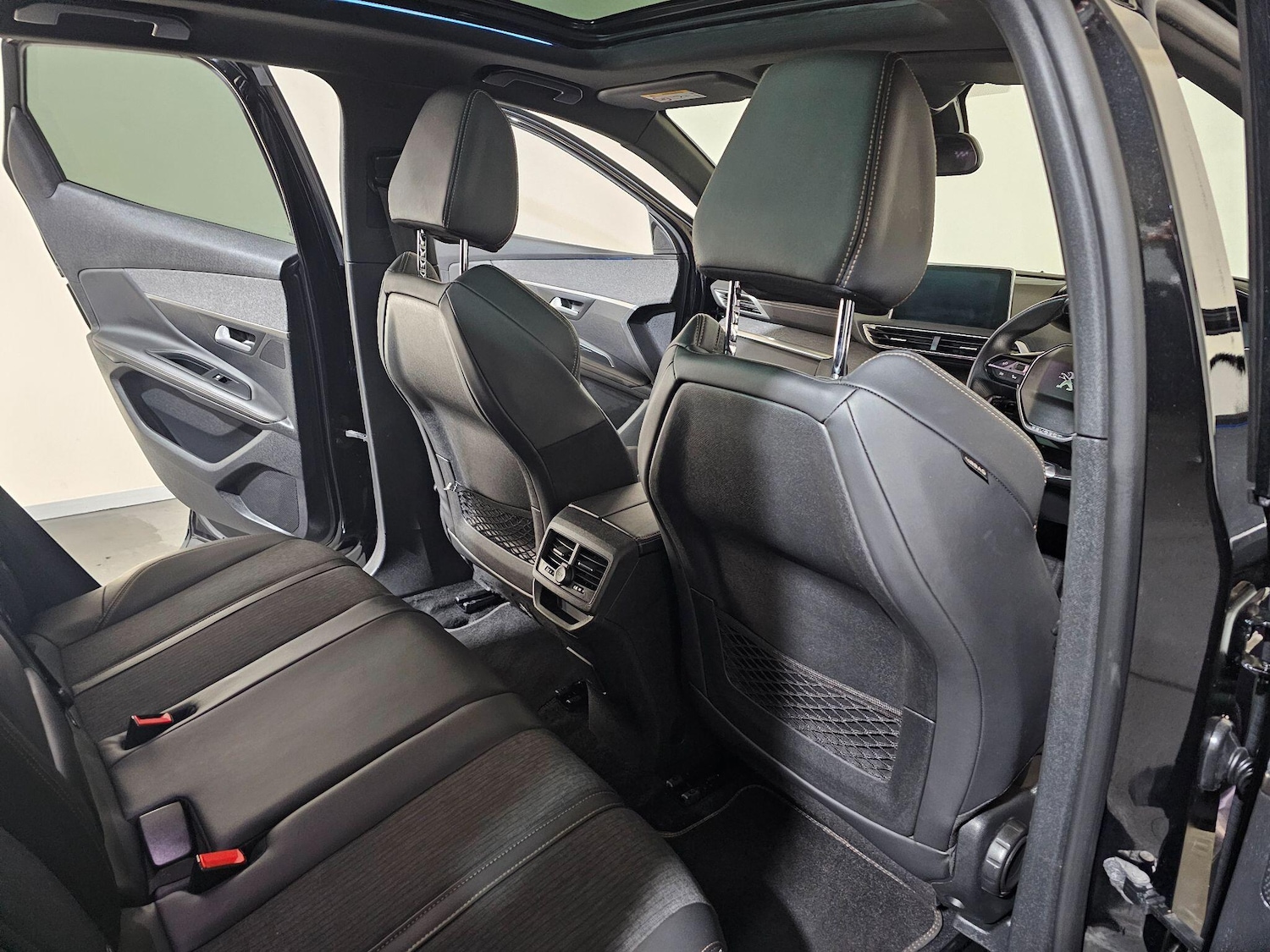 Used Peugeot 3008 2018 for sale - 76585524: Photo 16