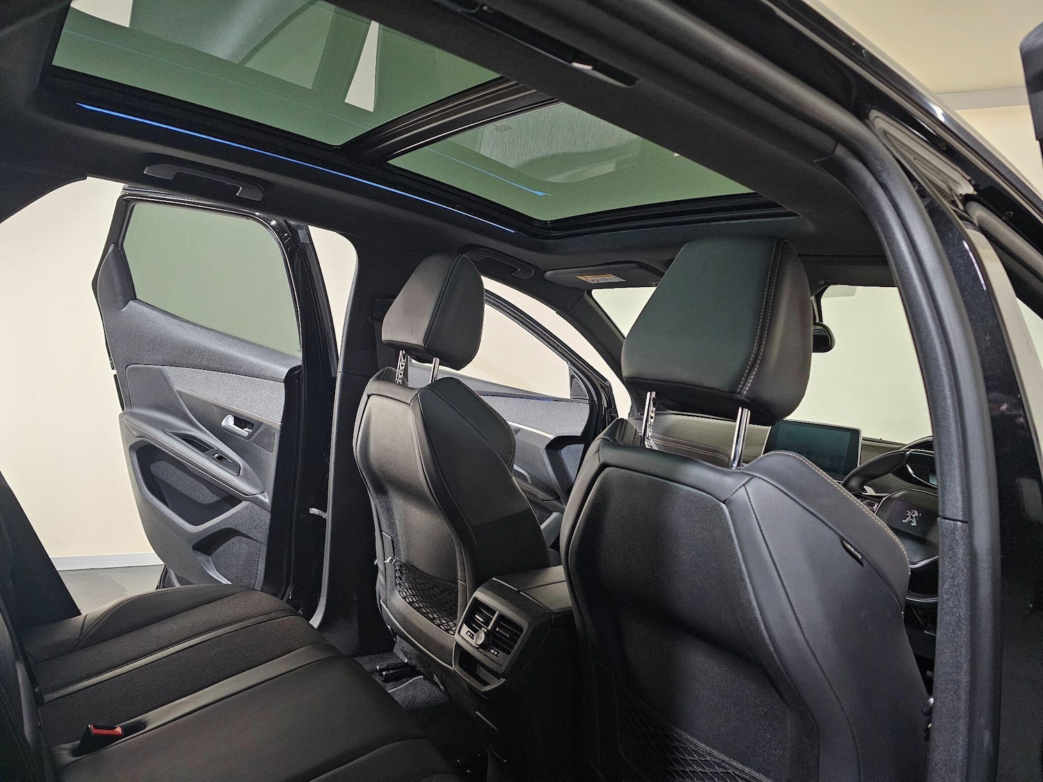 Used Peugeot 3008 2018 for sale - 76585524: Photo 17