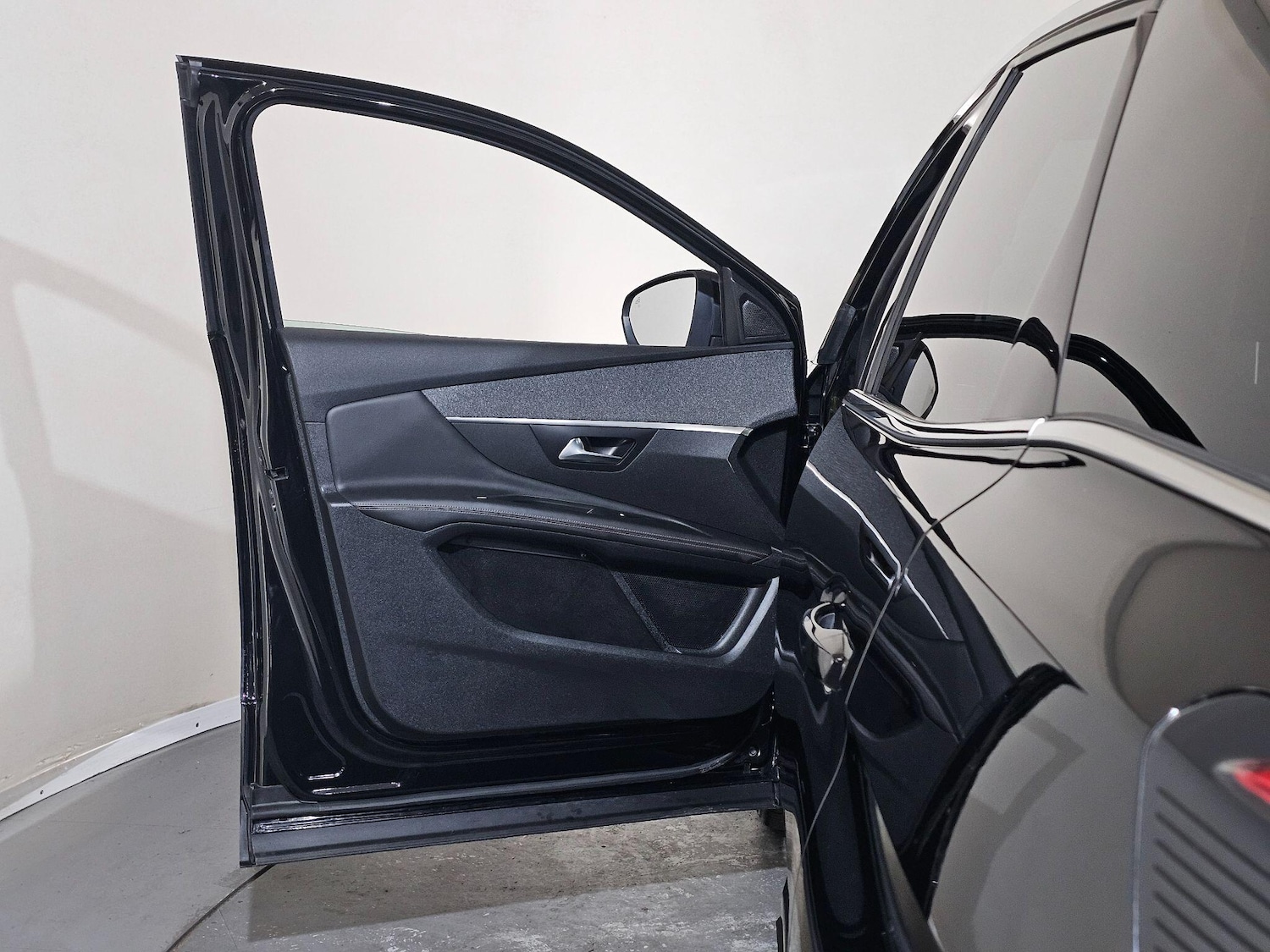 Used Peugeot 3008 2018 for sale - 76585524: Photo 28