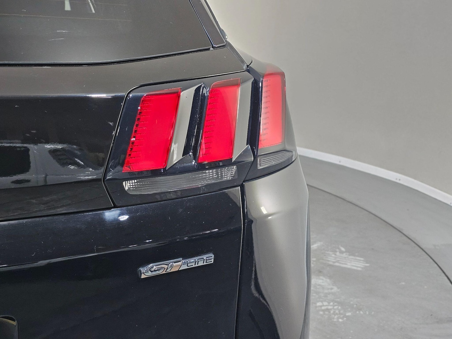 Used Peugeot 3008 2018 for sale - 76585524: Photo 42