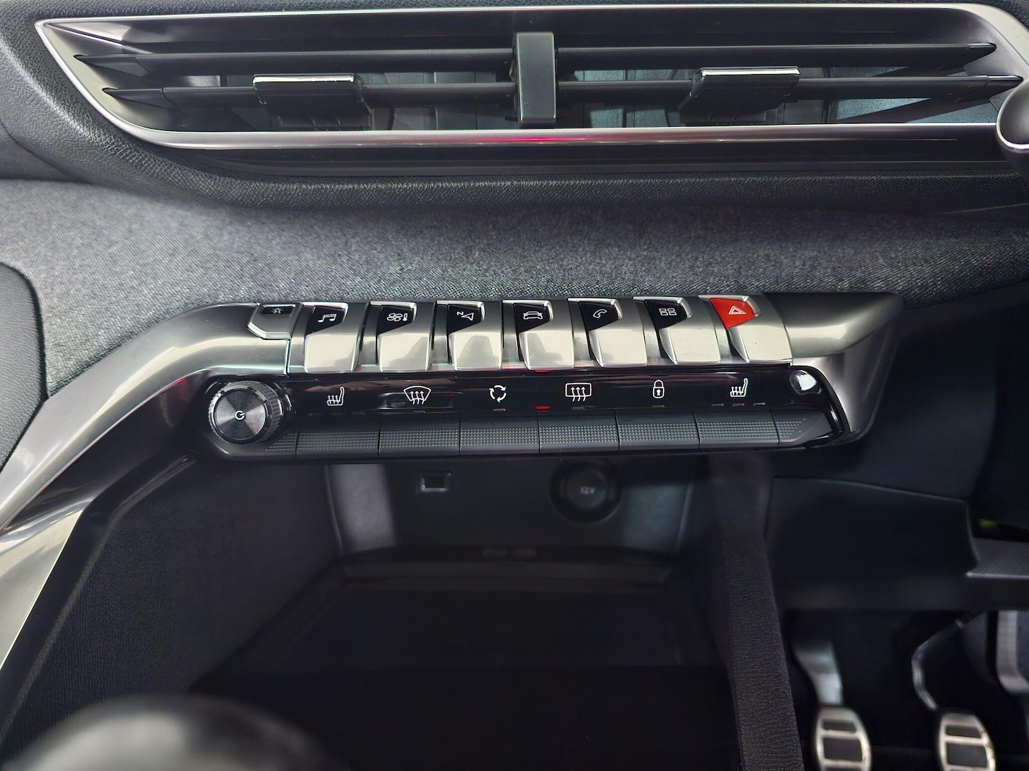 Used Peugeot 3008 2018 for sale - 76585524: Photo 49