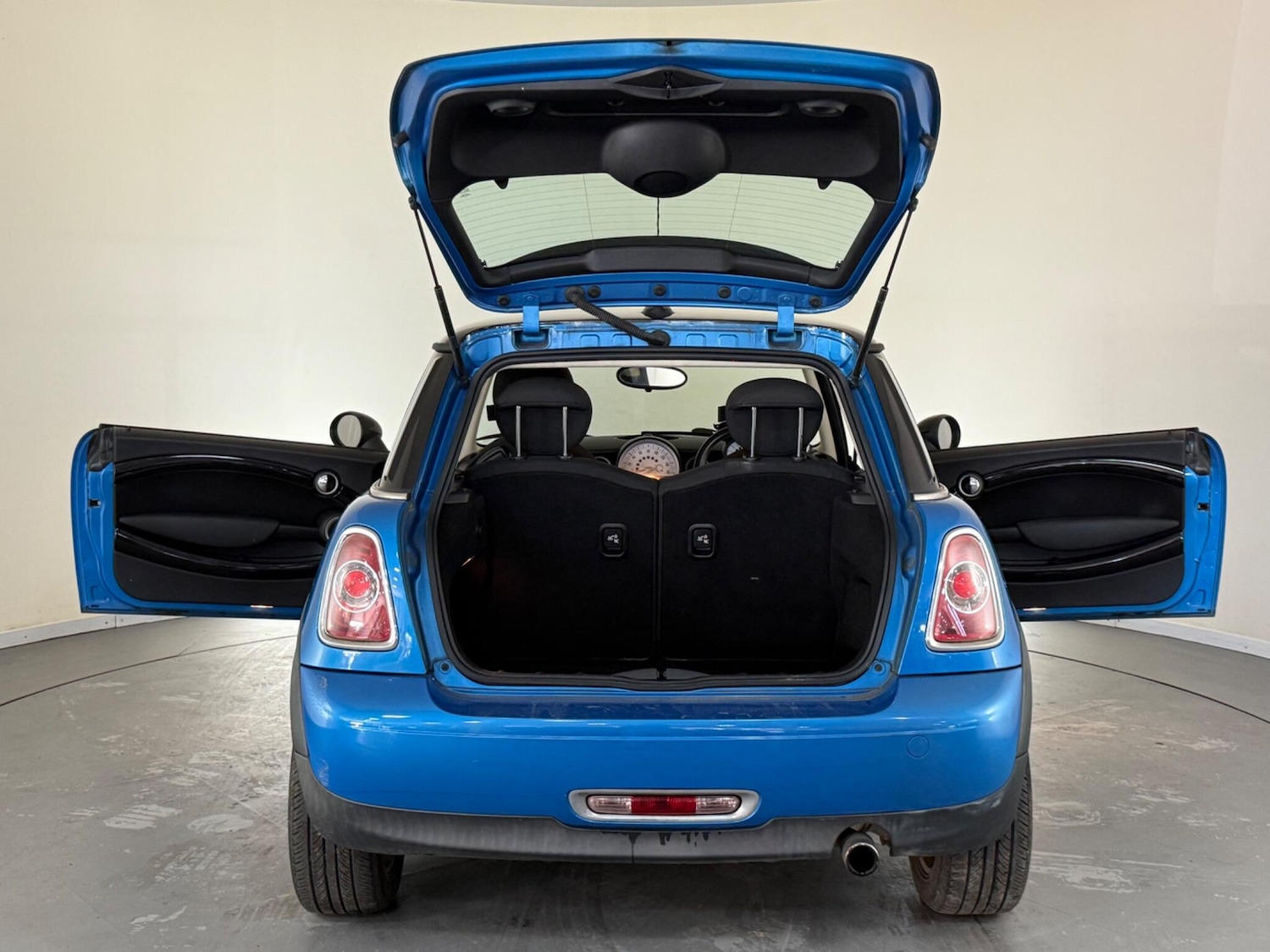 Used MINI Hatch 2011 for sale - 76409045: Photo 12