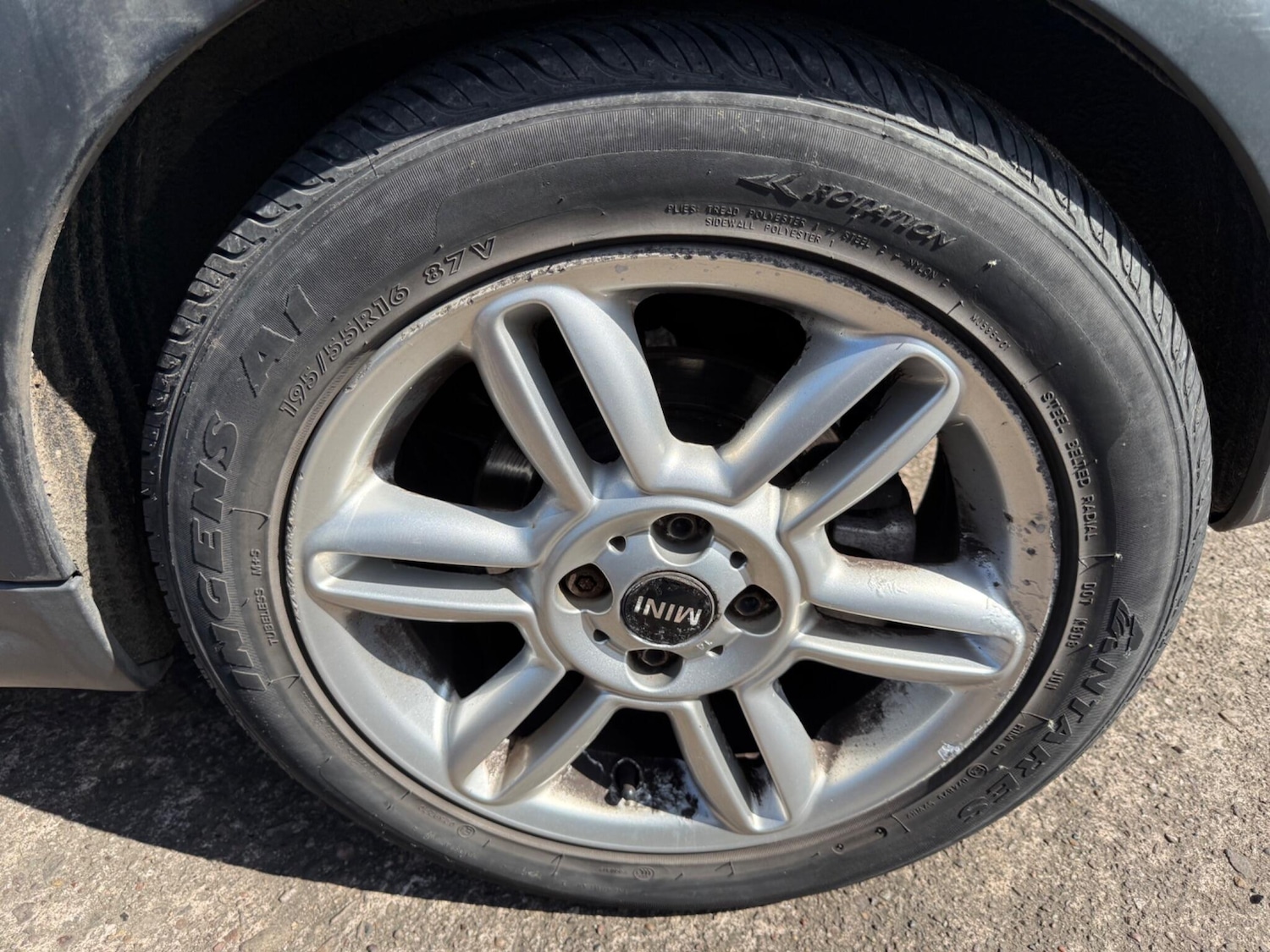 Used MINI Hatch 2011 for sale - 76409045: Photo 49