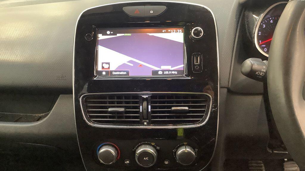 Used Renault Clio 2017 for sale - 77174391: Photo 11