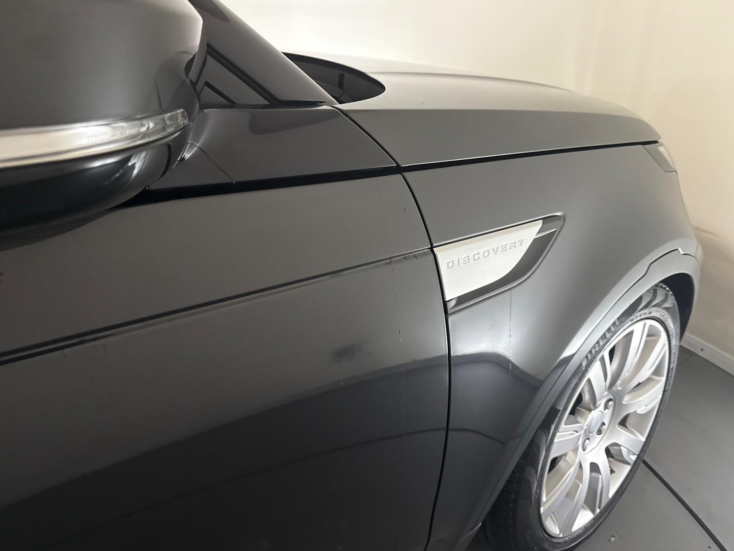Used Land Rover Discovery 2018 for sale - 76408961: Photo 20
