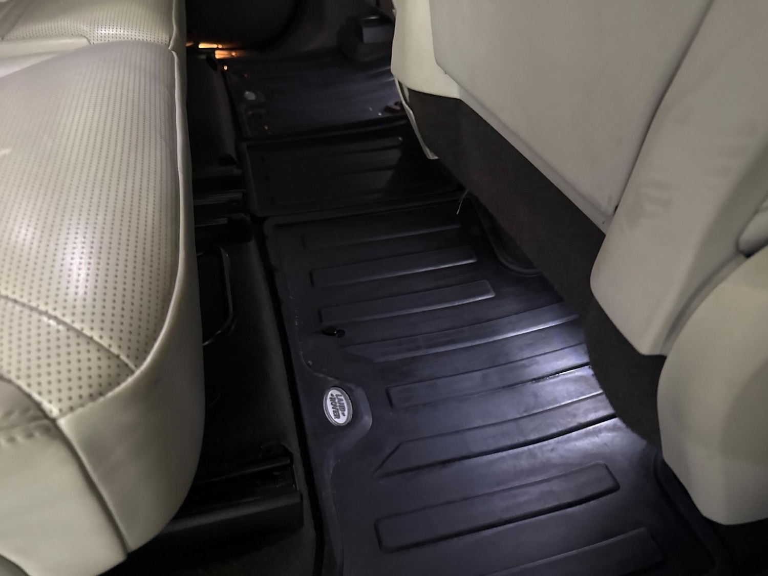 Used Land Rover Discovery 2018 for sale - 76408961: Photo 47