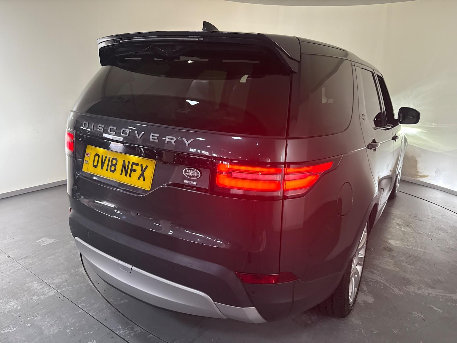 Used Land Rover Discovery 2018 for sale - 76408961: Photo 50